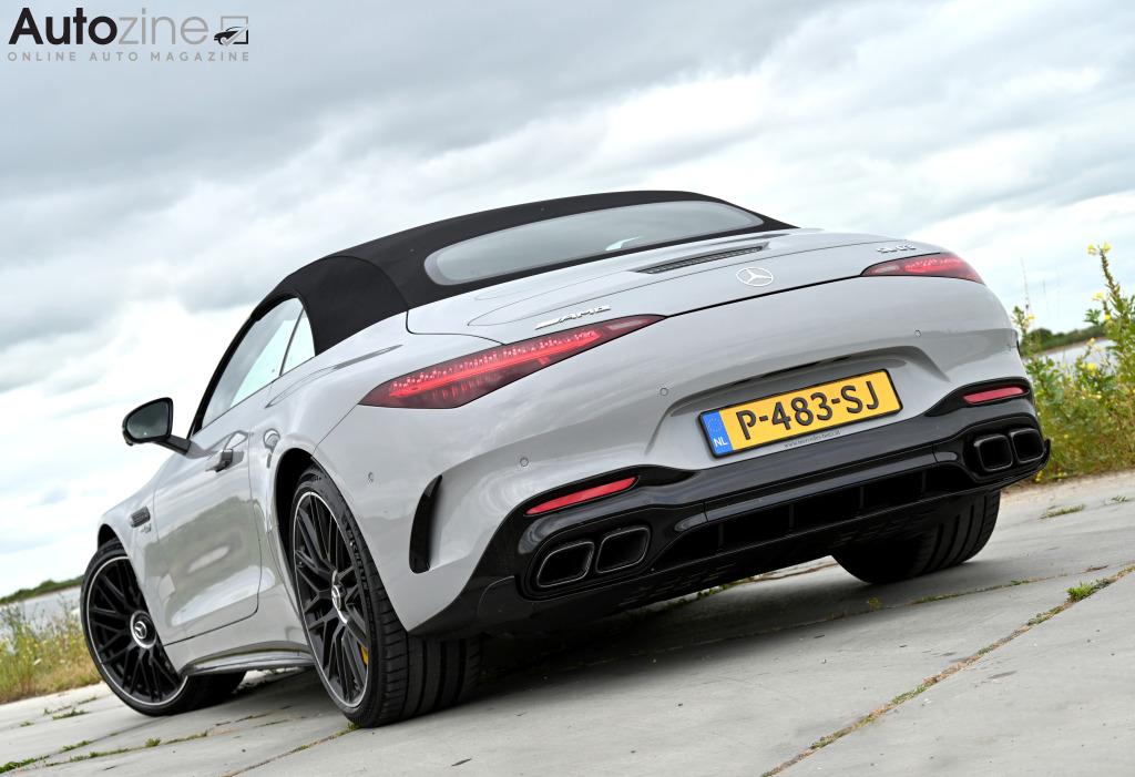 Mercedes-Benz SL (Driekwart achter)