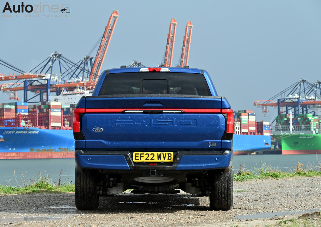 Ford F150 Lightning (Recht achter)