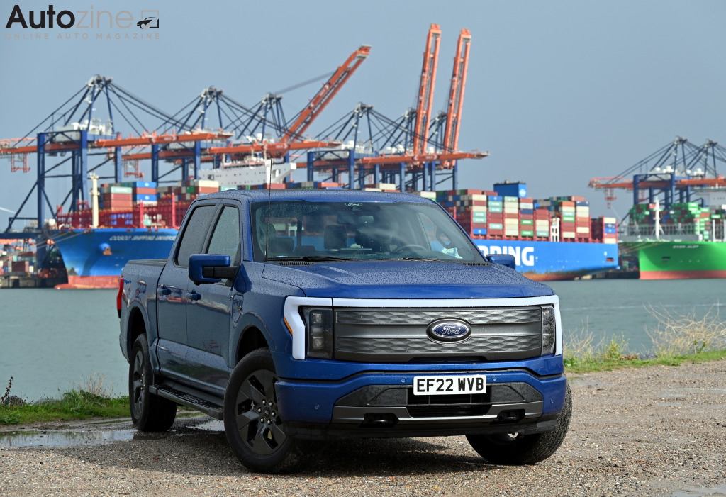 Ford F150 Lightning (Driekwart voor)