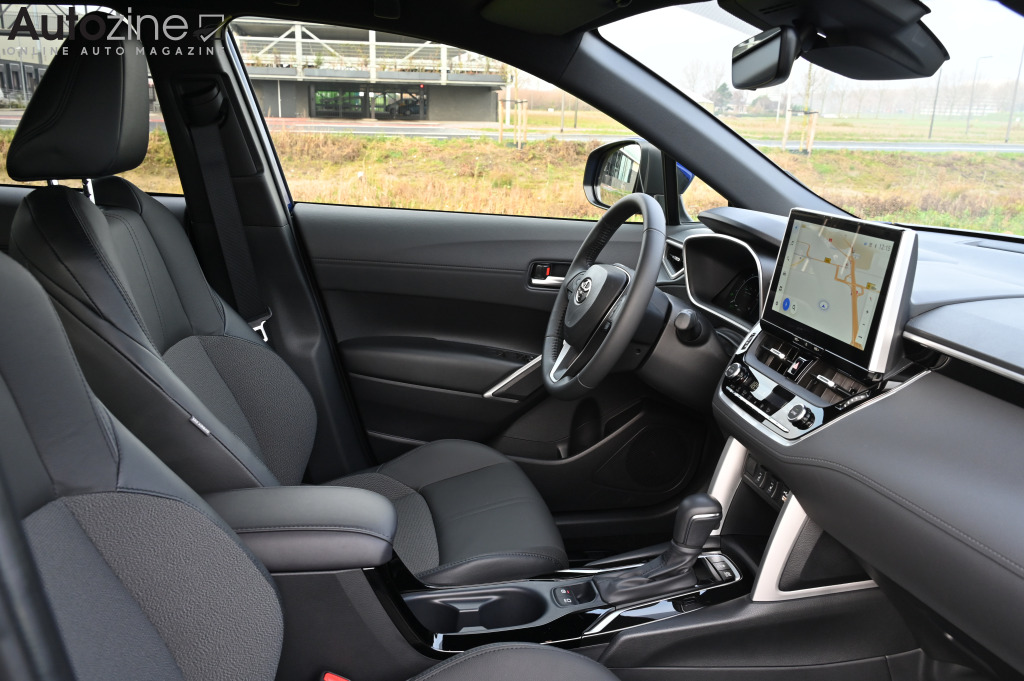 Toyota Corolla Cross (Interieur doorkijk)