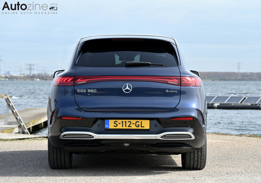 Mercedes-Benz EQS SUV (Recht achter)