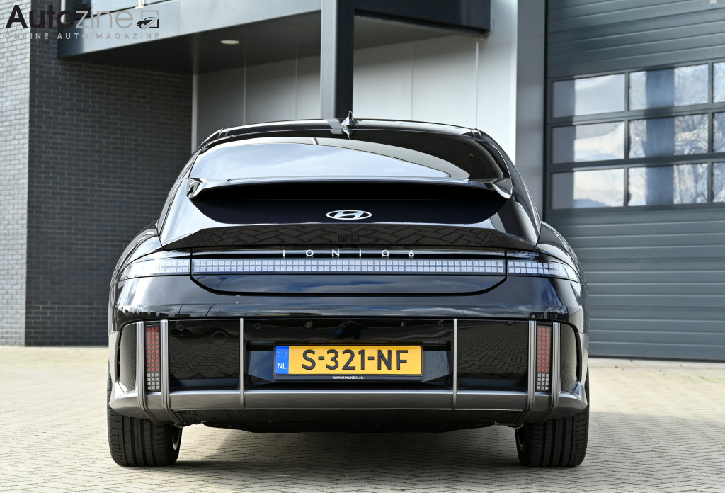 Hyundai IONIQ 6 (Recht achter)