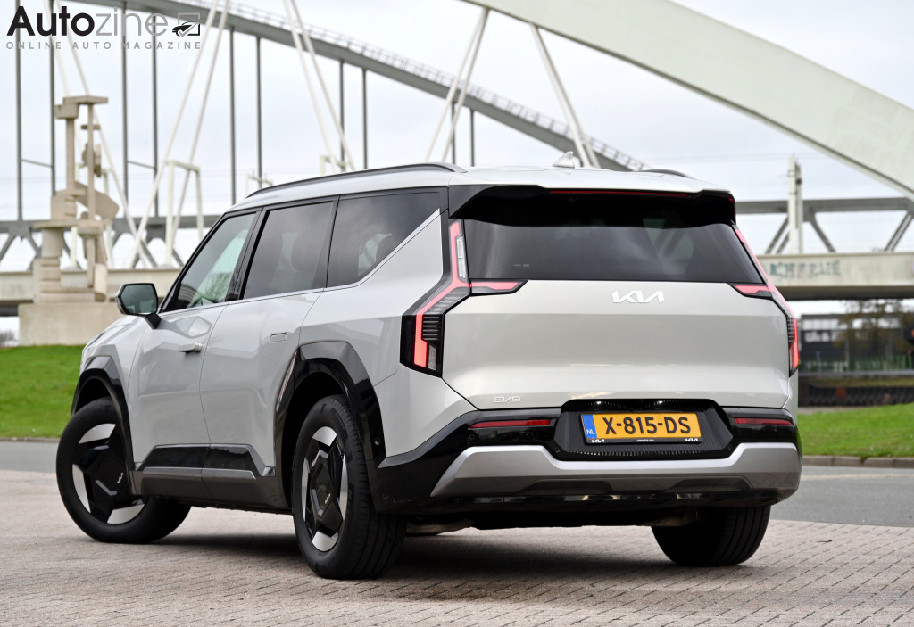 Kia EV9 (Schuin achter)