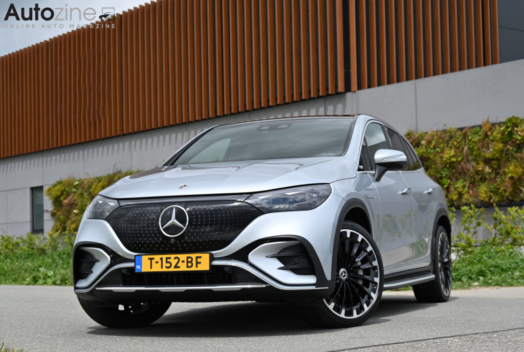 Mercedes-Benz EQE SUV (Driekwart voor)