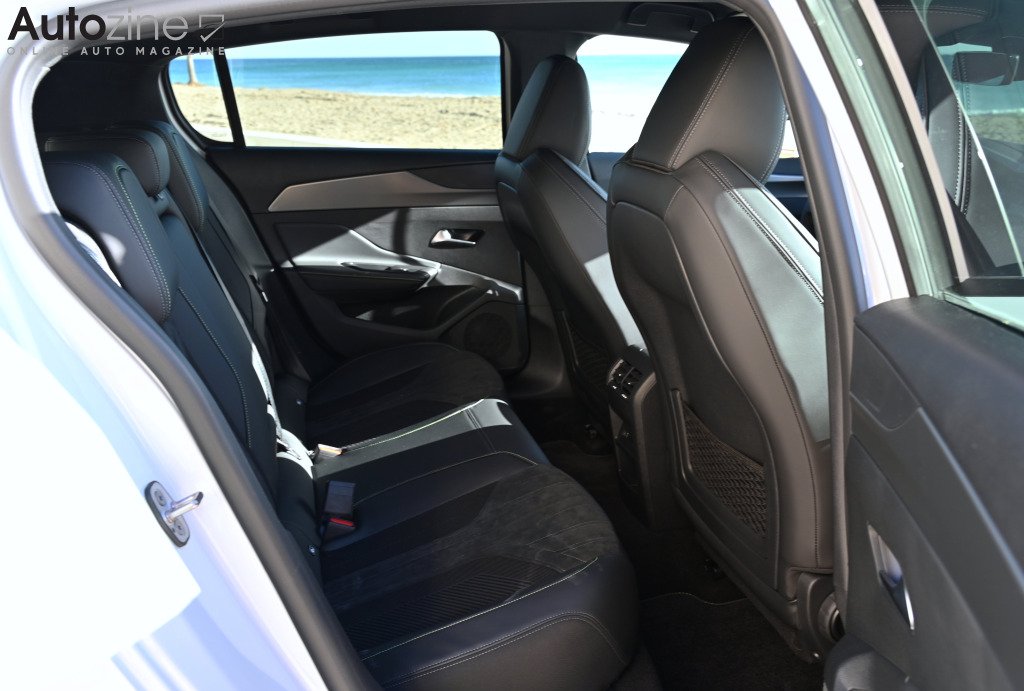 Peugeot e-308 (Achterin)