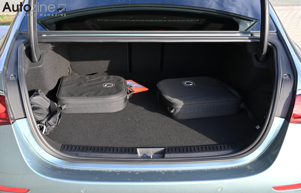 Mercedes-Benz E-Klasse (Bagageruimte)