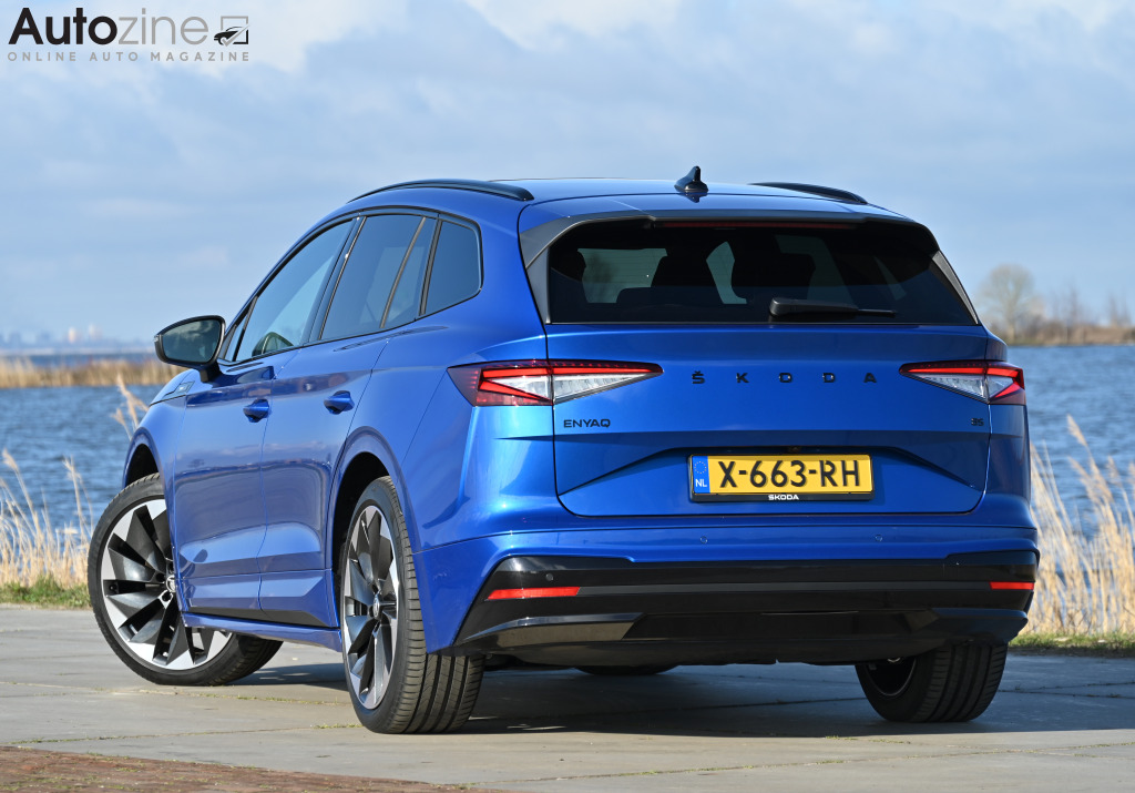 Skoda Enyaq iV (Driekwart achter)