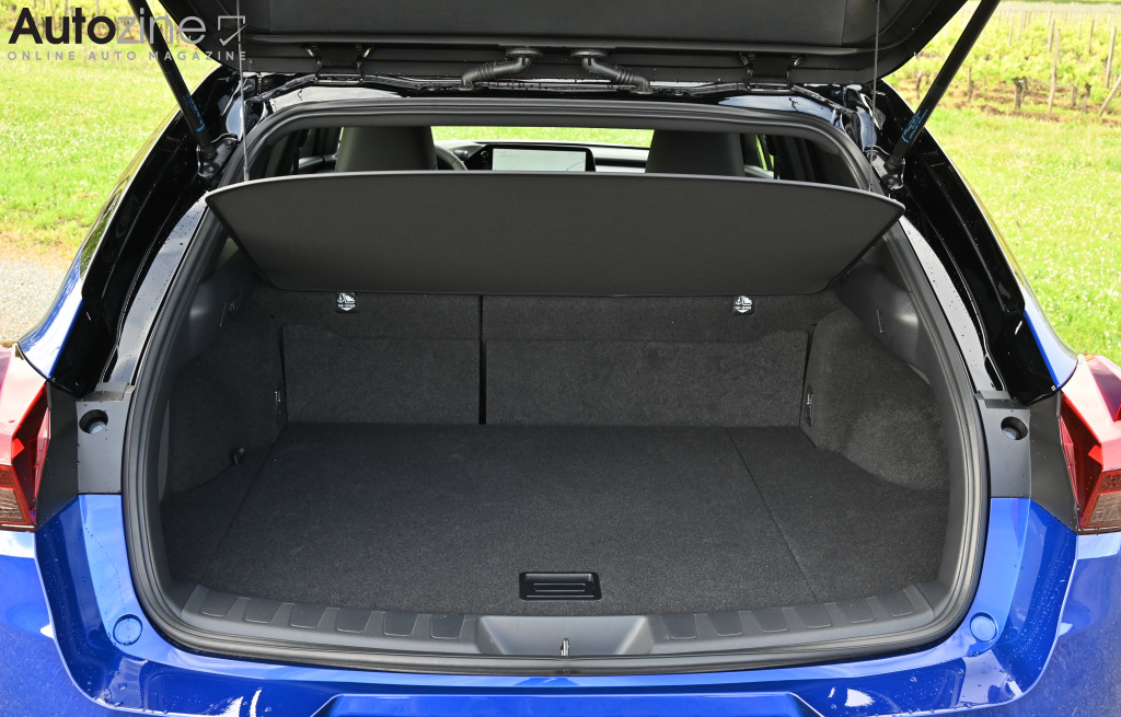 Lexus UX 300h (Bagageruimte)