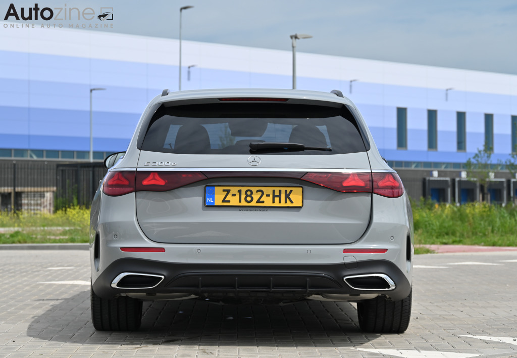 Mercedes-Benz E-Klasse Estate (Recht achter)