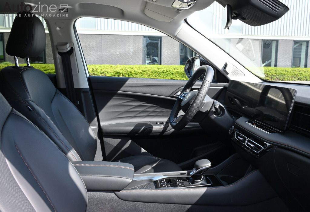 MG HS (Interieur doorkijk)