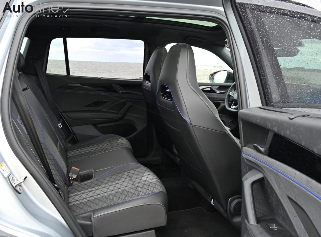 Volkswagen Tayron (Achterin)