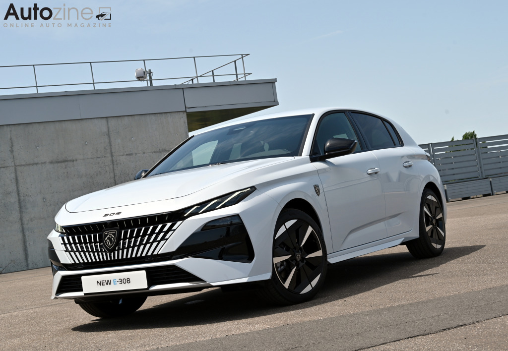 Peugeot 308 (Driekwart voor)