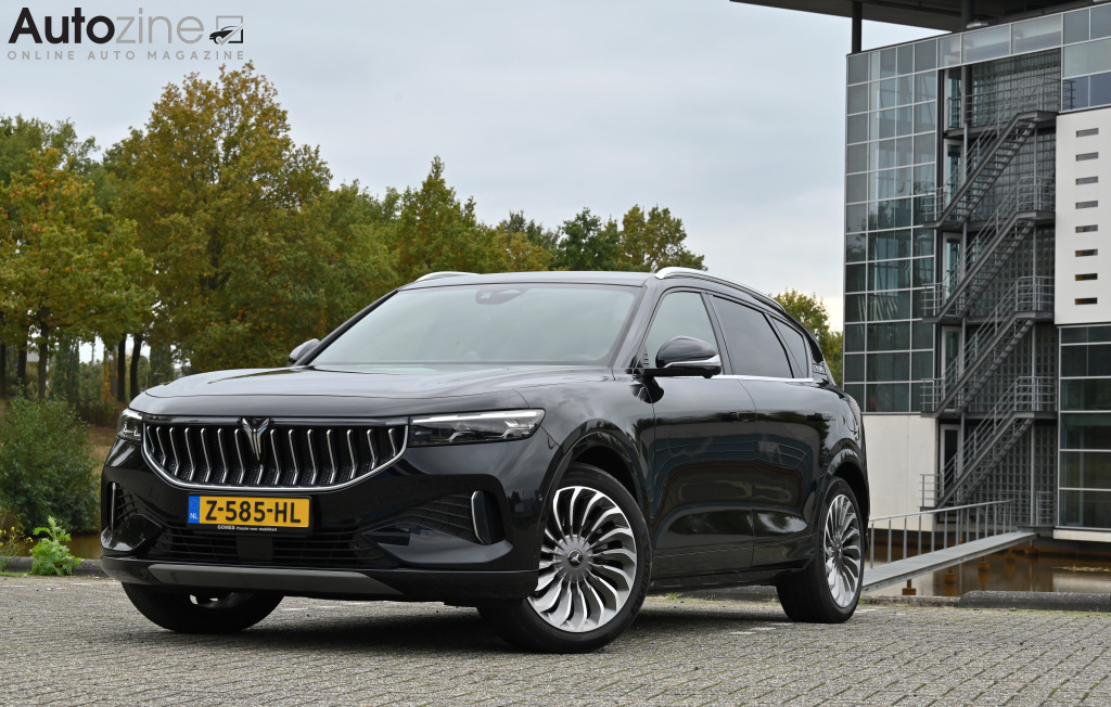 Voyah Free (Driekwart voor)