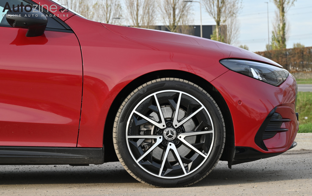 Mercedes-Benz CLA (Wiel)