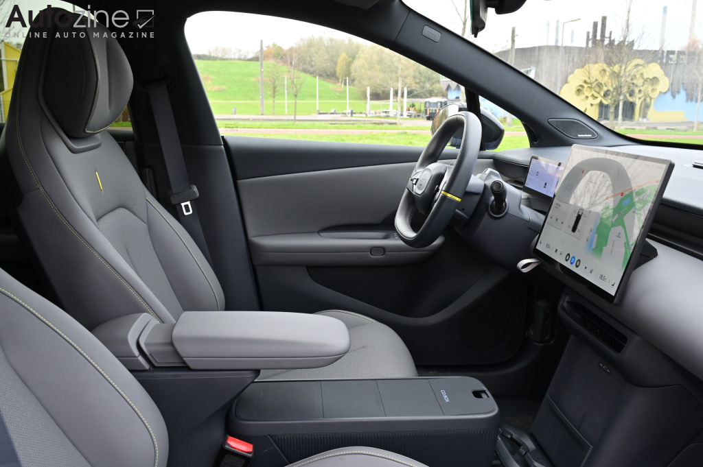 Lynk Co 02 (Interieur doorkijk)