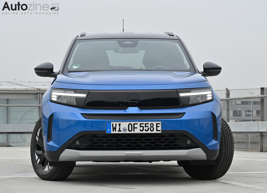 Opel Frontera (Recht voor)