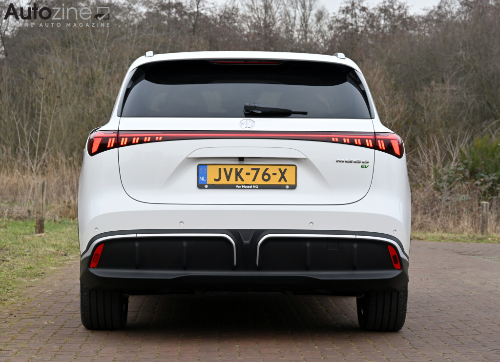 MG S6 (Recht achter)