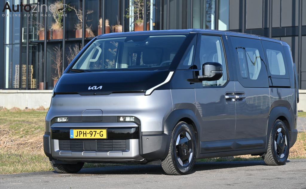 Kia PV5 (Schuin voor)