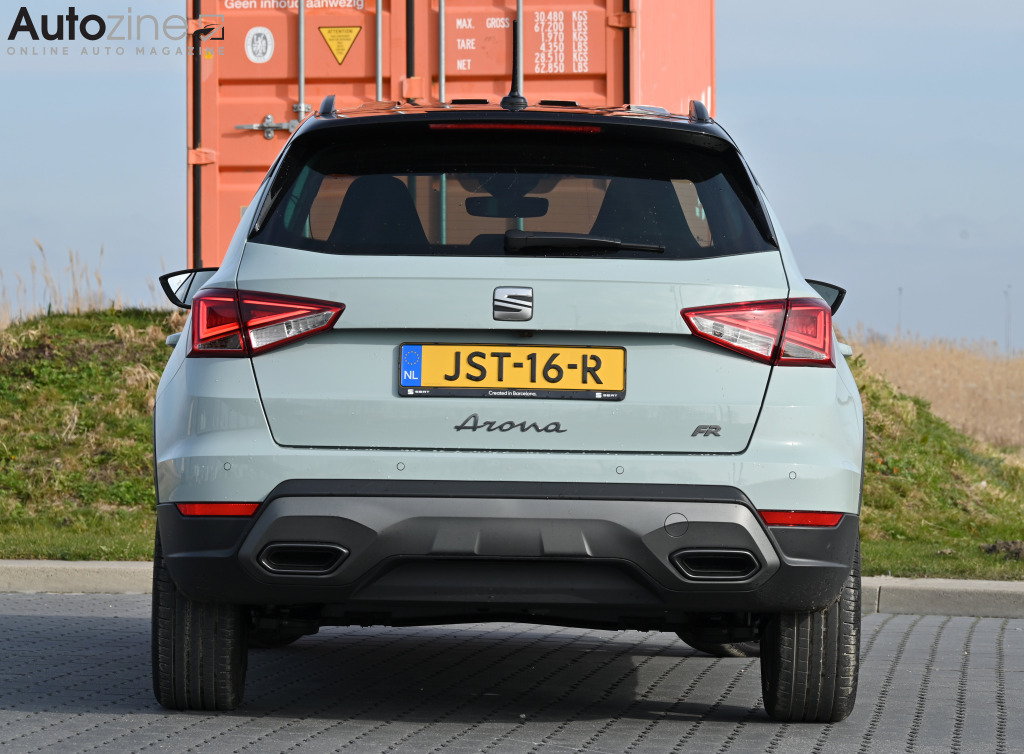 Seat Arona (Recht achter)