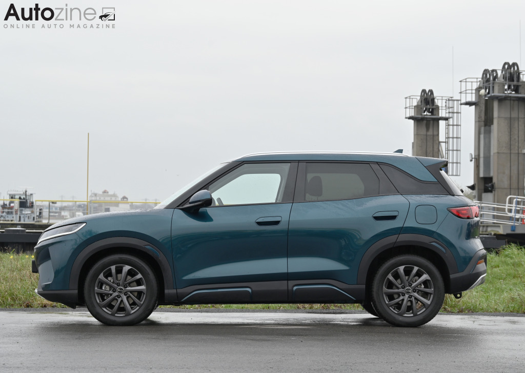 BYD Atto 2 (Zijkant)