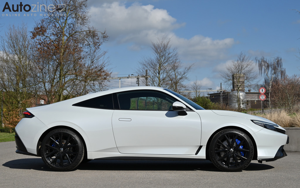 Honda Prelude (Zijkant)