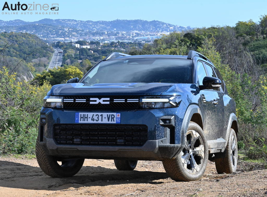 Dacia Bigster (Driekwart voor)