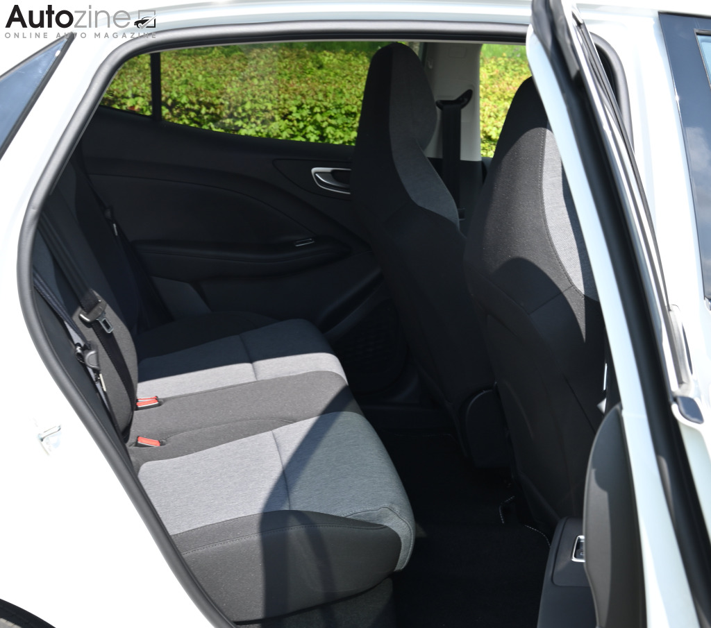 MG 4 Urban (Achterin)