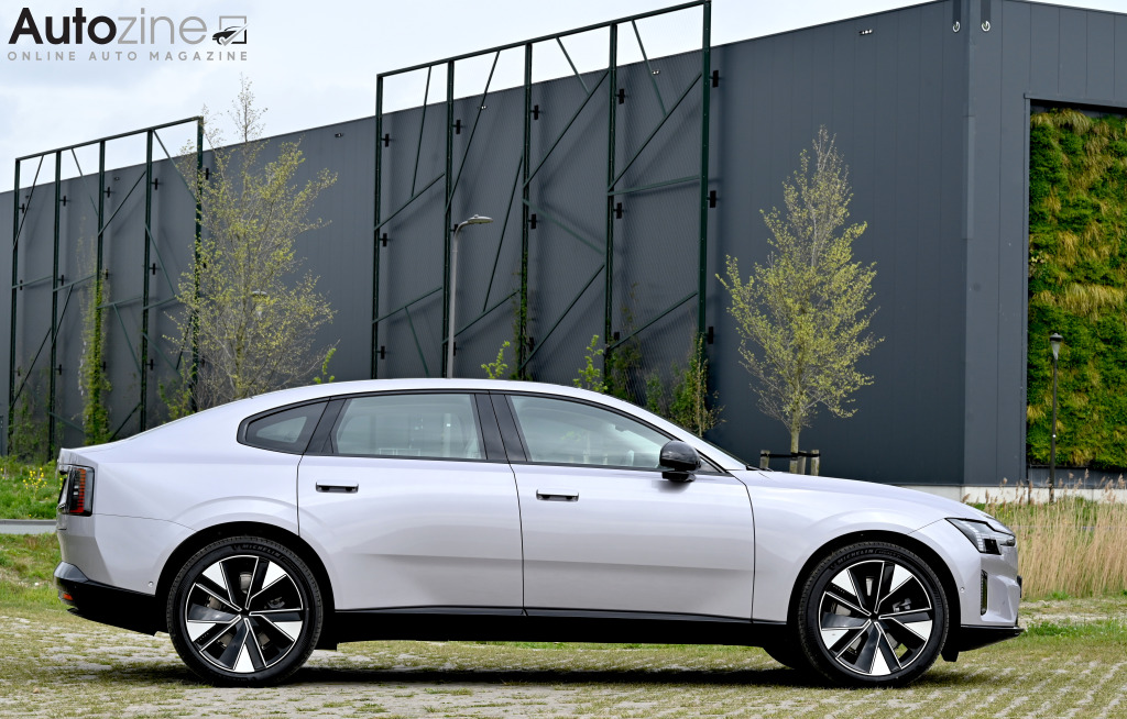 Volvo ES90 (Zijkant)