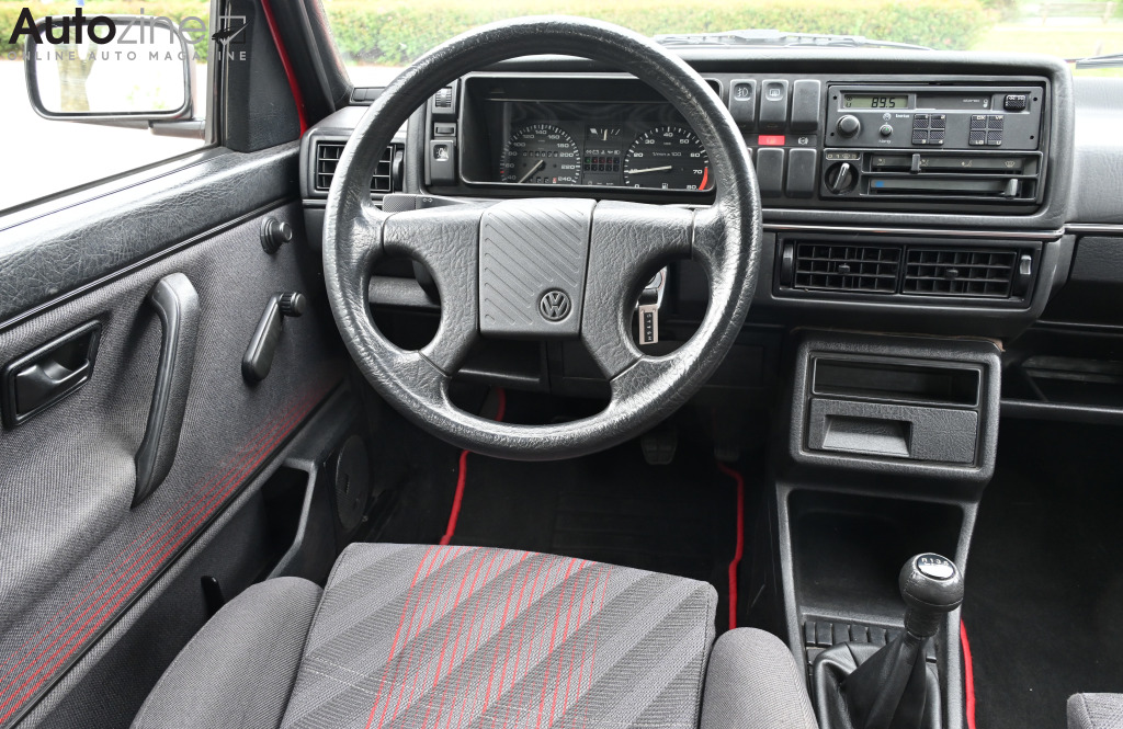 Volkswagen Golf II GTI (Interieur)