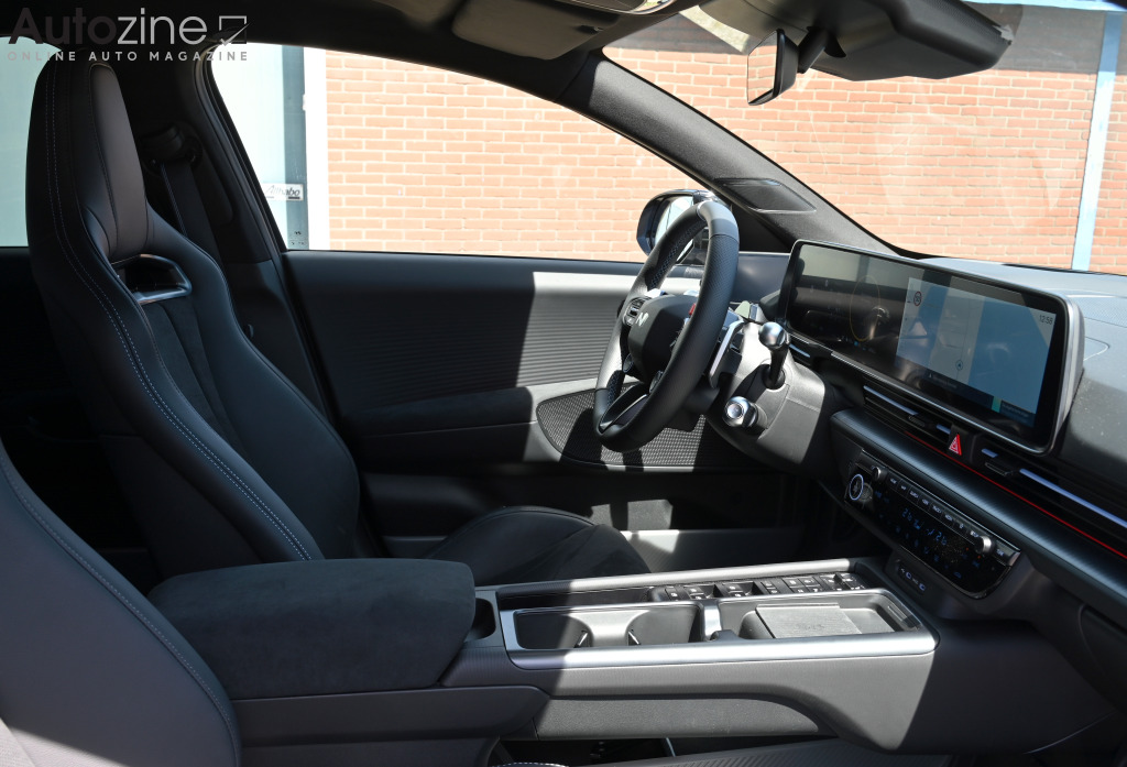 Hyundai IONIQ 6 N (Interieur doorkijk)