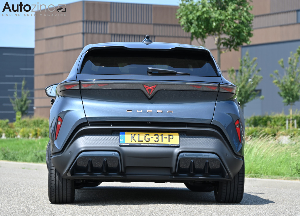 Cupra Raval (Recht achter)