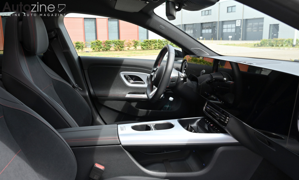 Mercedes-Benz CLA Shooting Brake (Interieur)