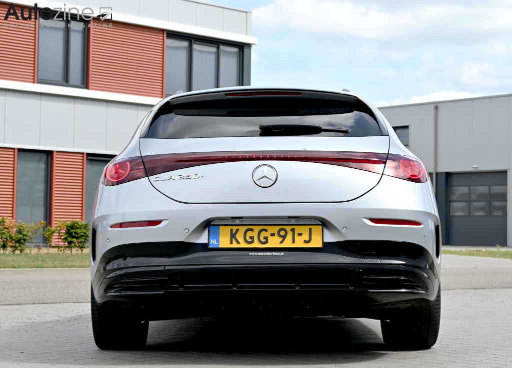 Mercedes-Benz CLA Shooting Brake (Recht achter)