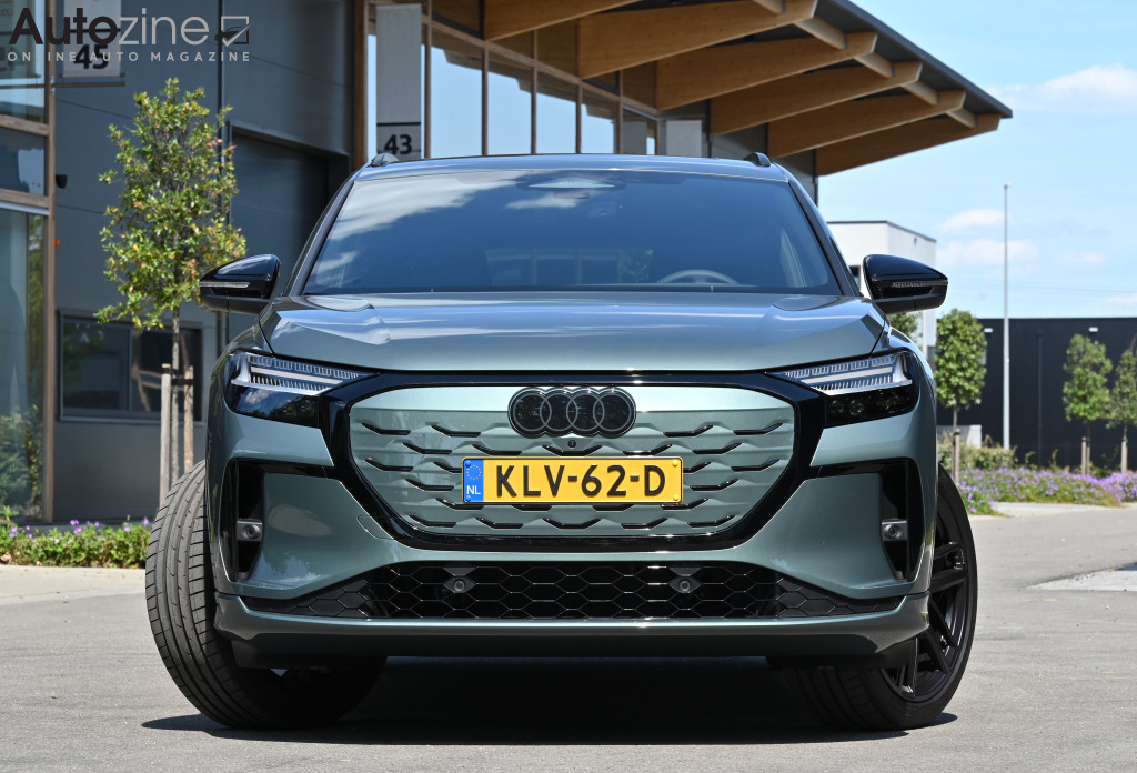 Audi Q4 e-tron (Recht voor)