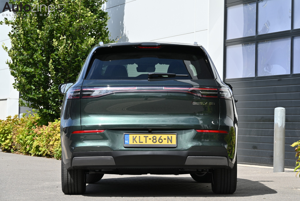 Geely E5 (Recht achter)