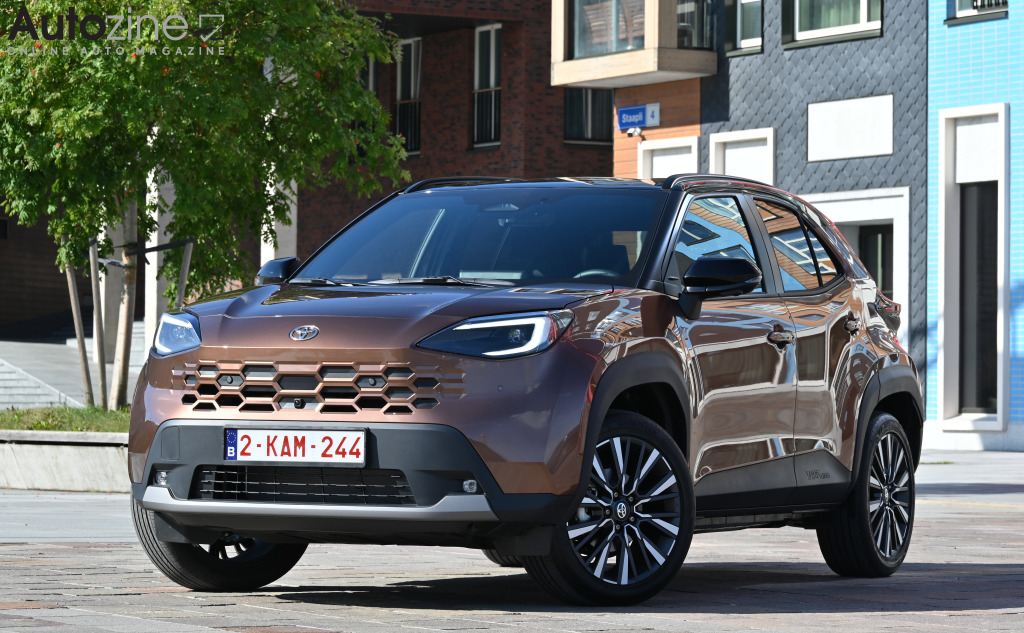 Toyota Yaris Cross (Driekwart voor)