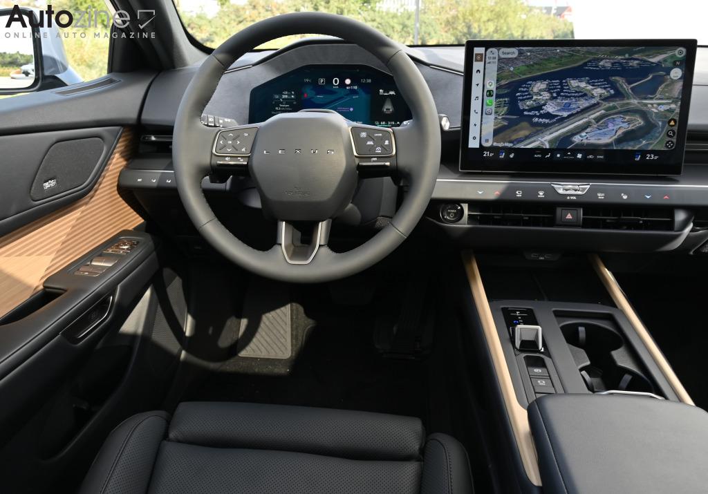 Lexus ES (Dashboard)