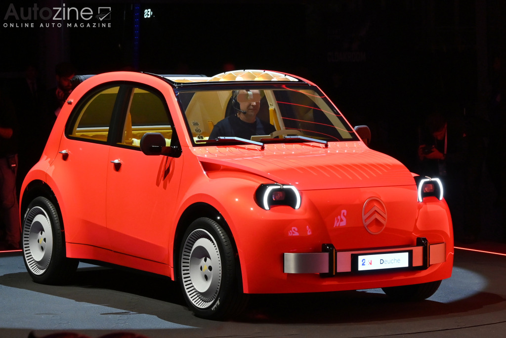 Autosalon Parijs 2026 (Citroen 2CV electric)