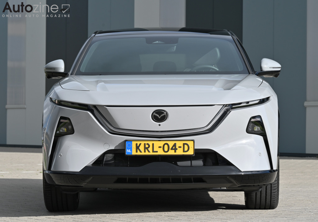 Mazda CX-6e (Recht voor)