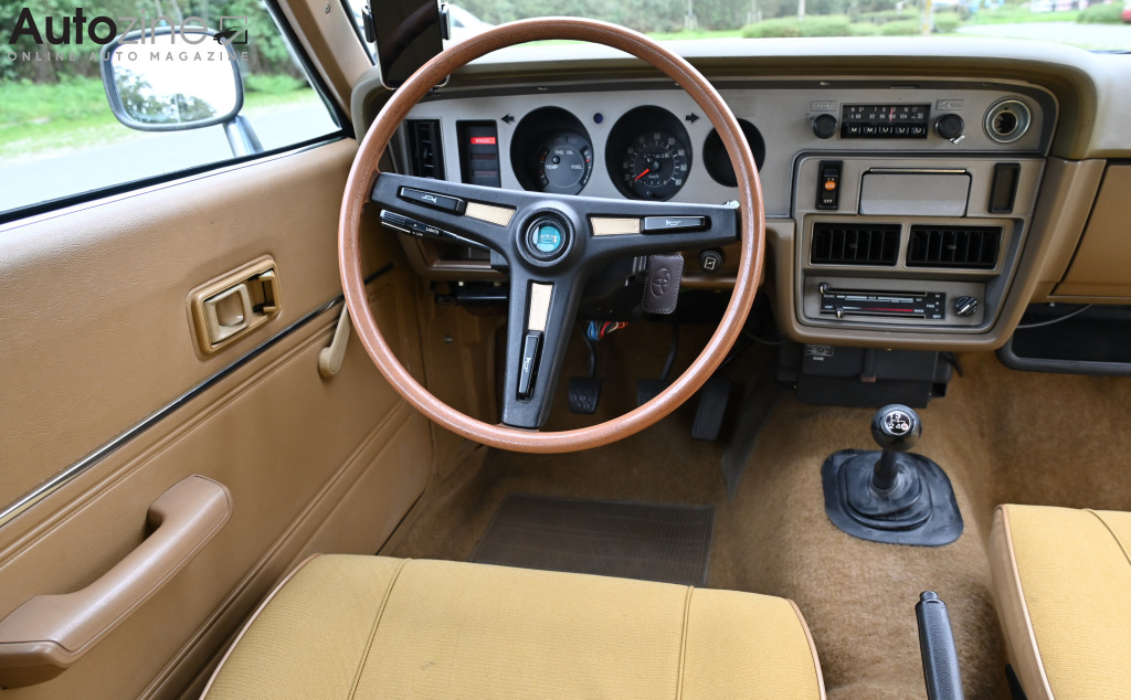 Toyota Corolla (1974 - 1981) (Dashboard)