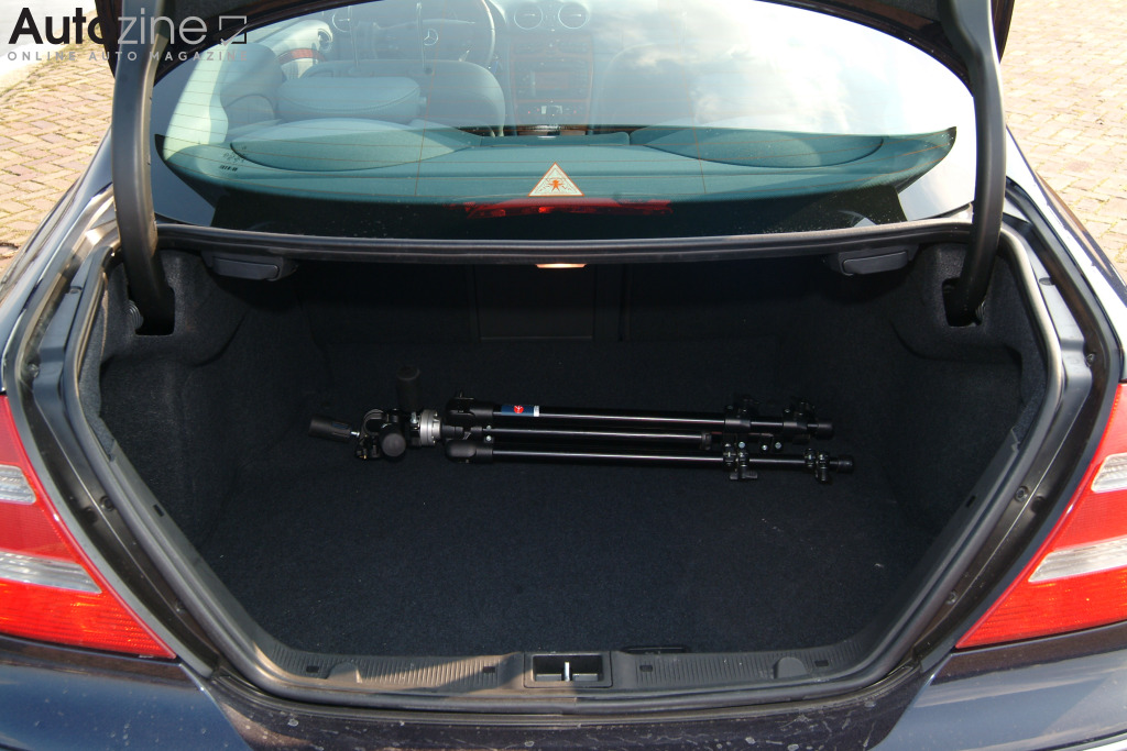 Mercedes-Benz CLK Coupe (Bagageruimte)