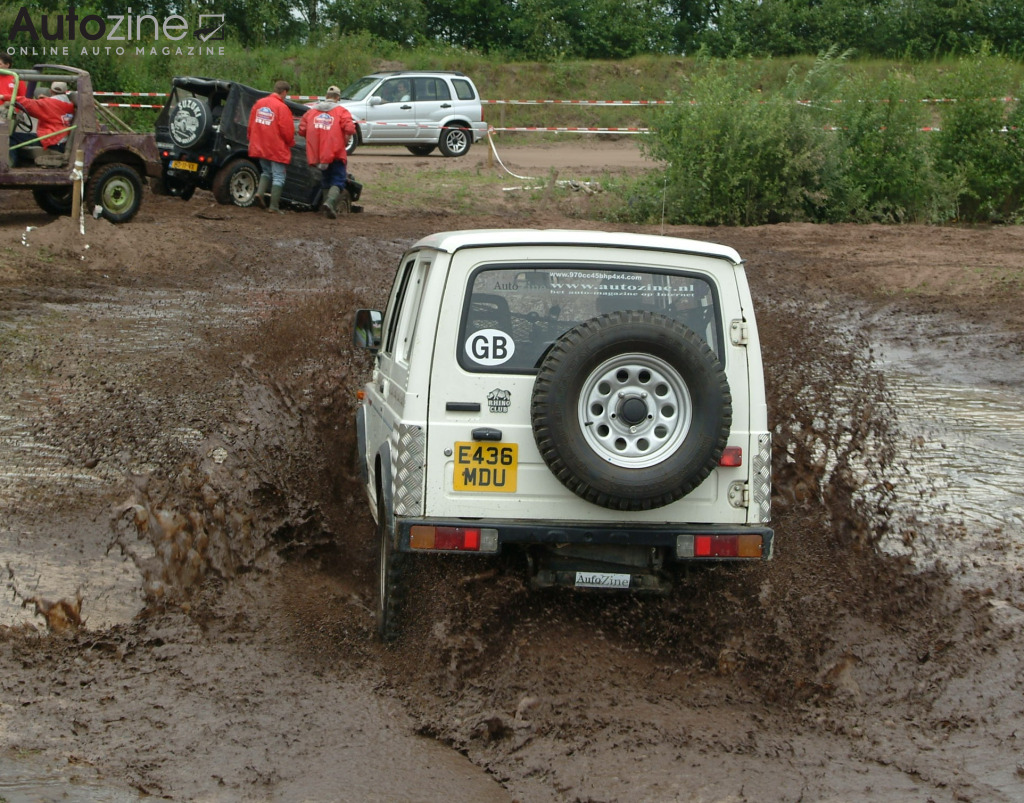 Suzuki Terreintreffen 2004 (Modderbak)