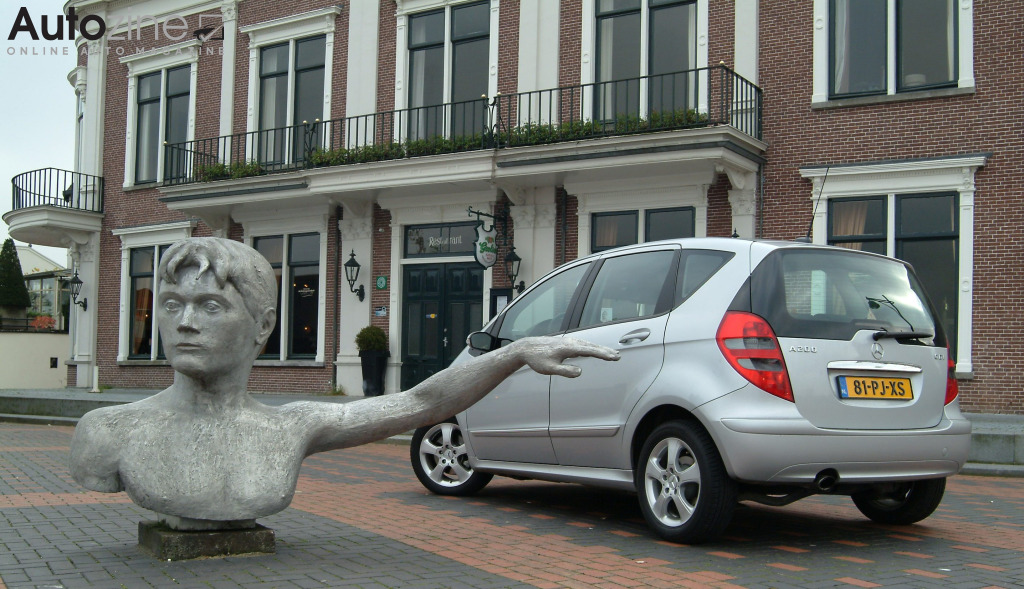 Mercedes-Benz A-Klasse (2004 - 2012) (Driekwart achter)