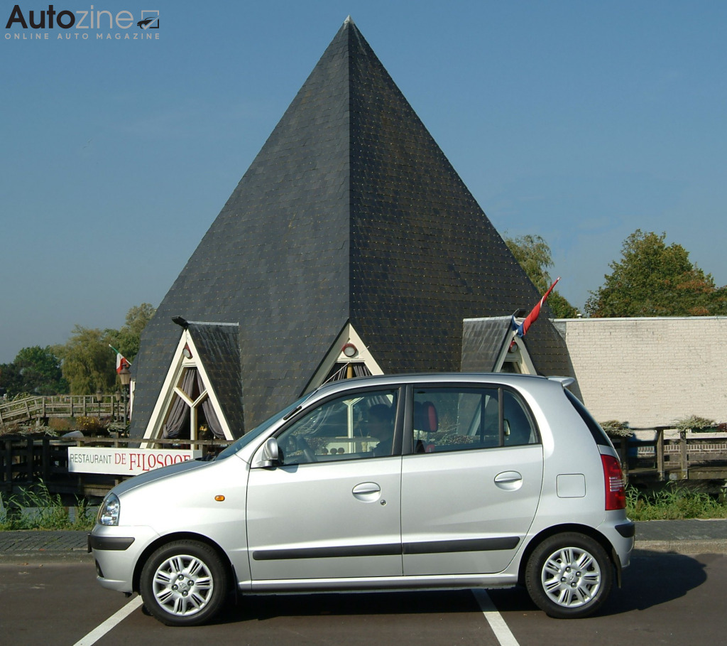 Hyundai Atos (zijkant hoog)