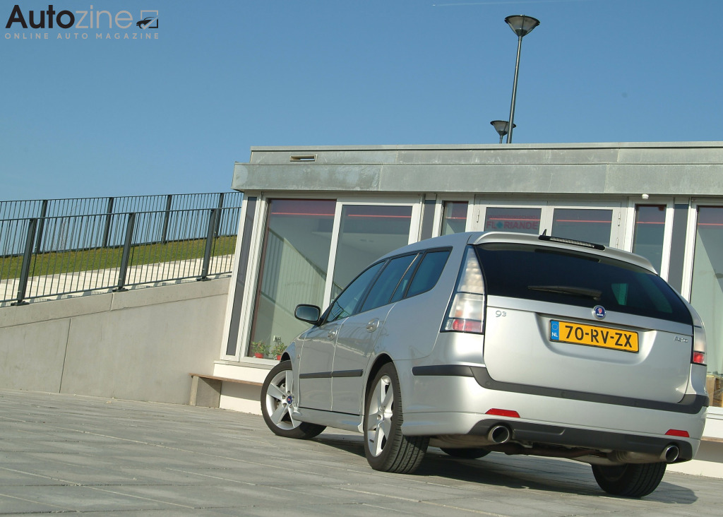 Saab 9-3 Sport Estate (Schuin achter)