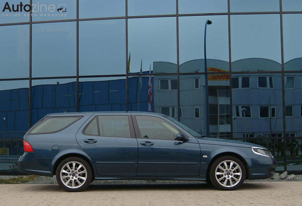 Saab 9-5 Sport Estate (Kleuren zijkant)