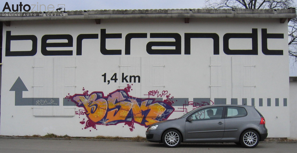 Volkswagen Golf V (Zijkant)