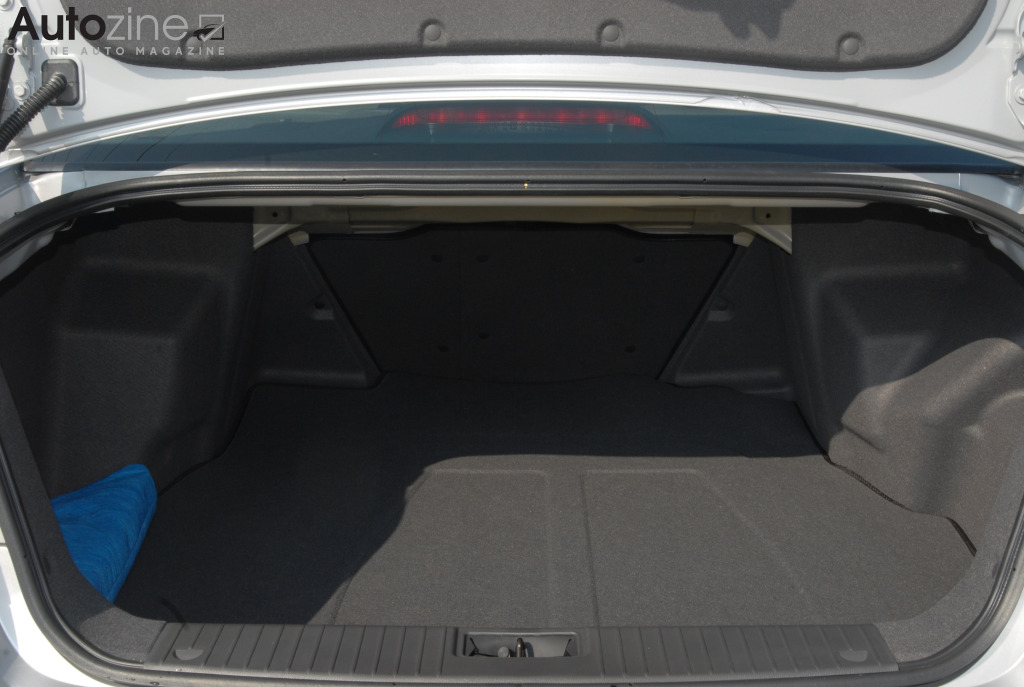 Chevrolet Epica (Bagageruimte)