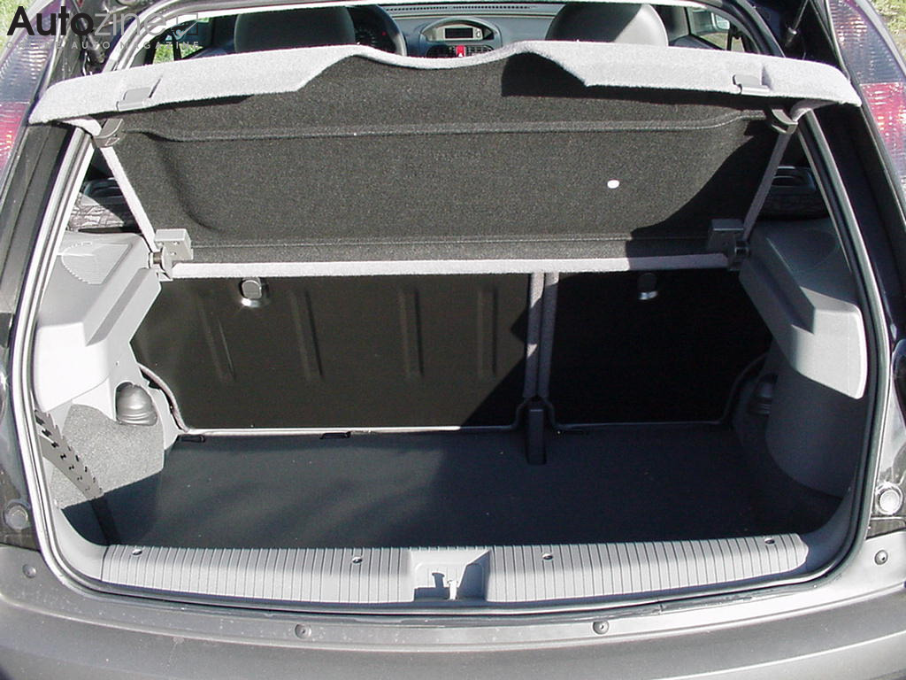 Opel Corsa (2000 - 2006) (Bagageruimte)