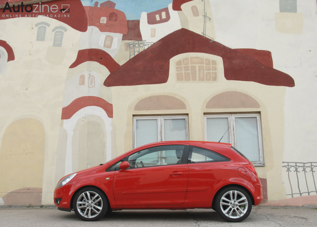 Opel Corsa (2006 - 2014) (Zijkant)